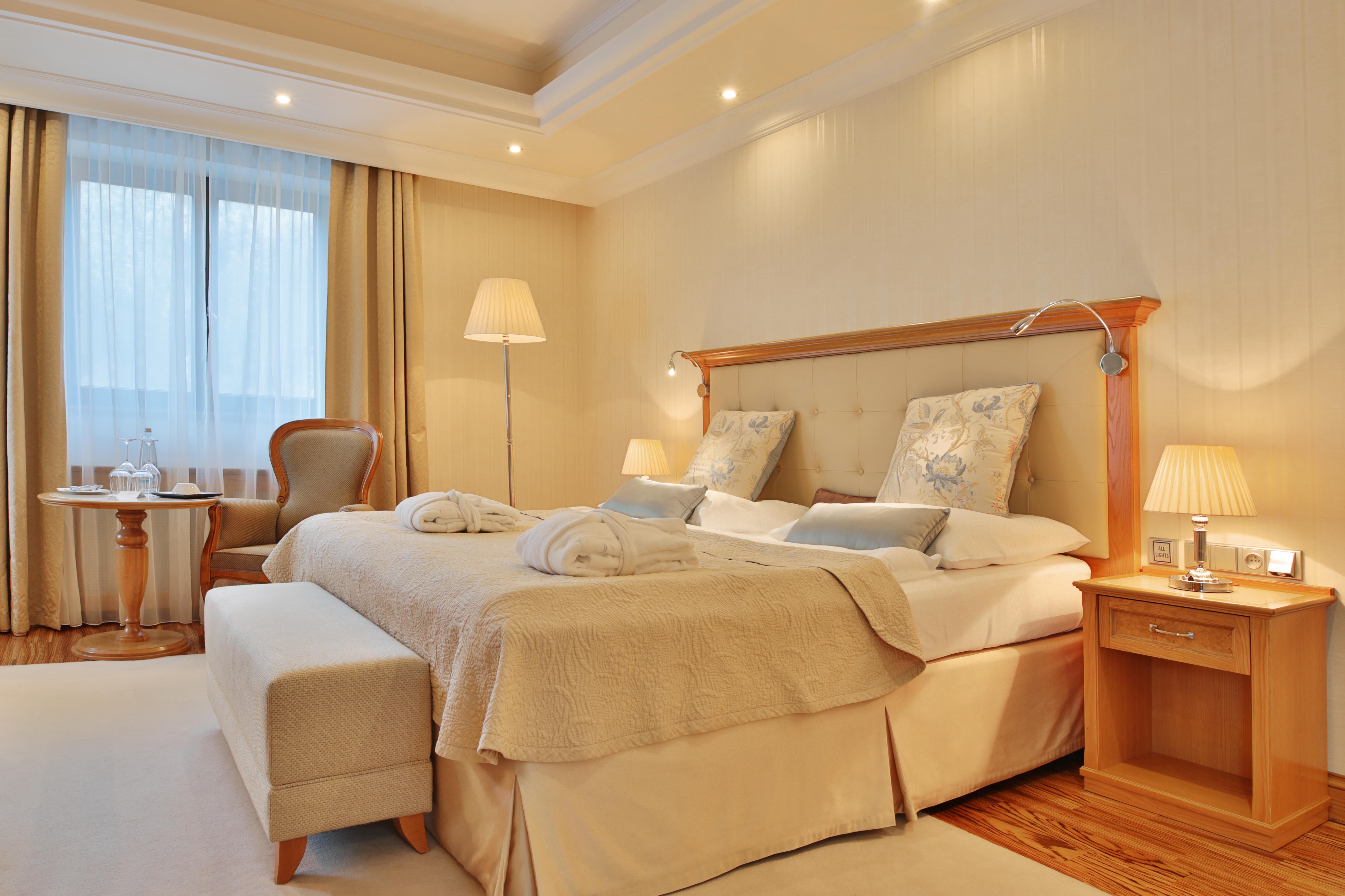 Retro Riverside Wellness Resort Karlovy Vary Bagian luar foto